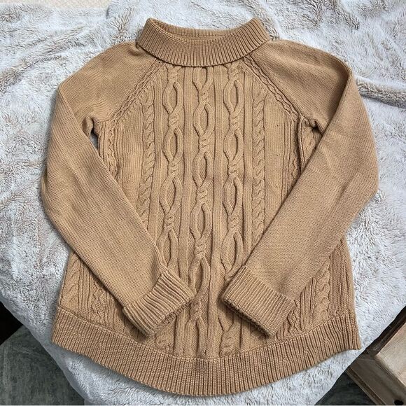 Talbots cable knit curved hem sweater in khaki- very excellent condition! Sz XS - Picture 1 of 11
